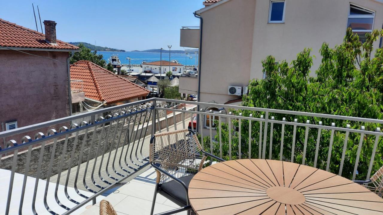 Luxury Apartments Marina View ヴォディツェ エクステリア 写真
